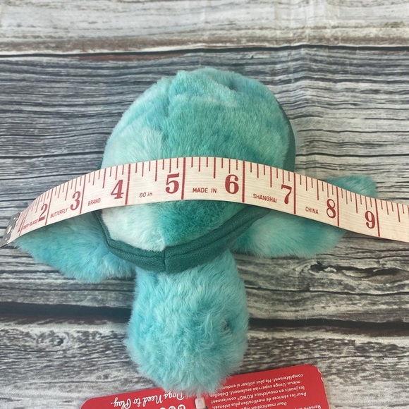 KONG SoftSeas Turtle Dog Toy | Small | Crinkle & Squeak Plush - Picture 7 of 7